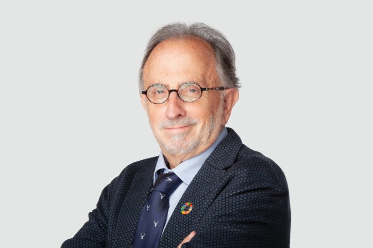 Article d'opinió: "El dia de l'advocacia amenaçada"