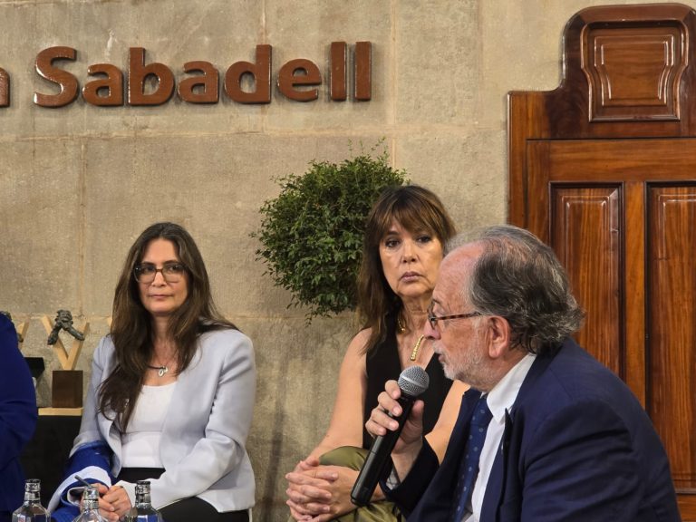 En Carles McCragh participa a la Jornada del CICAC a Sabadell: La defensa i protecció dels drets de la infància i adolescència, reptes actuals i propostes de millora a Catalunya